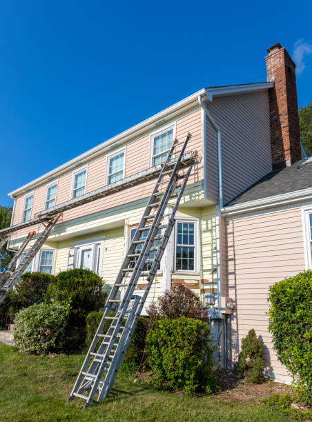 Siding for Multi-Family Homes in Golden Hills, CA